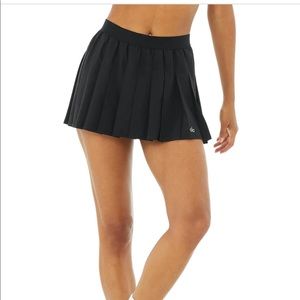 Alo yoga varsity tennis skirt